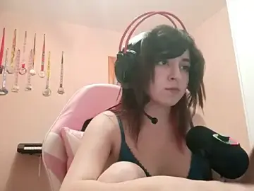 Sexmachinee34  live sex cam