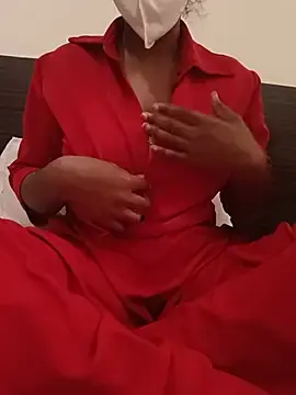 Yoursannaya  live sex cam