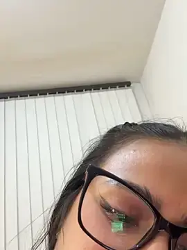 Emily_cute777  live sex cam