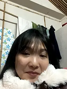 Laiiley9x  live sex cam