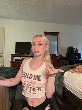 BarbieKayy  live sex cam