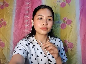 IlseHouskeeper  live sex cam