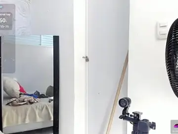 MatureHorny_70  live sex cam