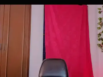 PaulaCutexs  live sex cam