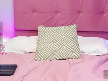 TaniaRivers  live sex cam