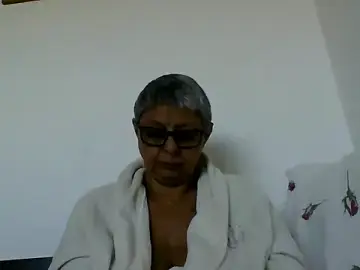 Roseblak42  live sex cam
