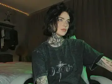 Uwuxxxeva  live sex cam