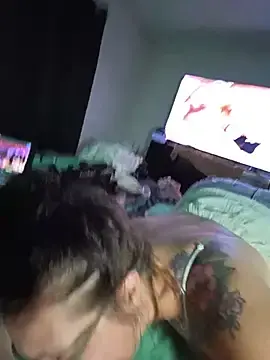 AlyFarina  live sex cam