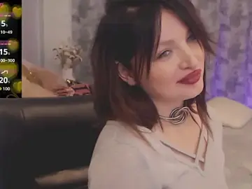 BritneyBarker  live sex cam