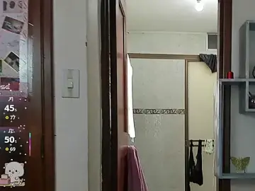 DestinyHills  live sex cam