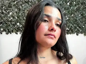 DestinyHills  live sex cam