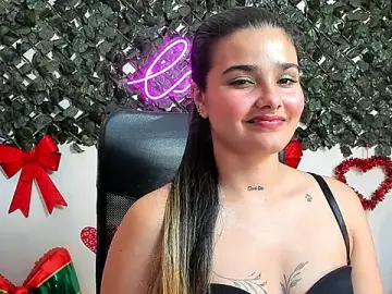 DestinyHills  live sex cam
