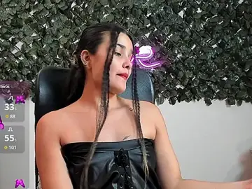 DestinyHills  live sex cam