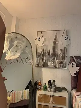HoneyMollyX  live sex cam