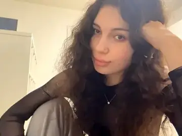 LisetteGhazvini  live sex cam