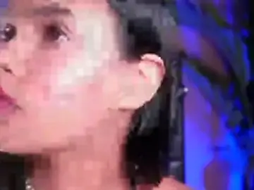 Luna_cullen  live sex cam