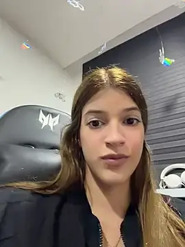Nora_Vennucci  live sex cam