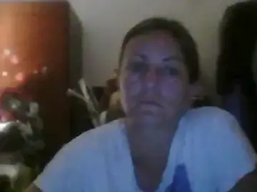 ShawnaAdams  live sex cam
