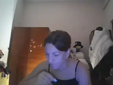 ShawnaAdams  live sex cam