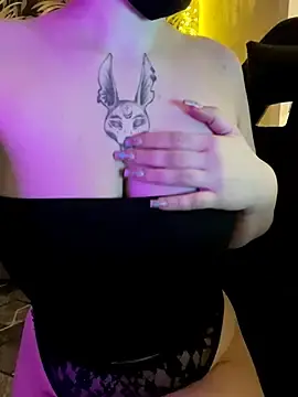 Kittykoshkka  live sex cam