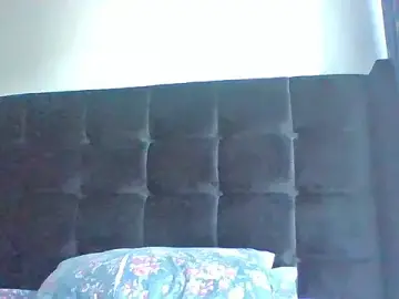 Loraa712  live sex cam