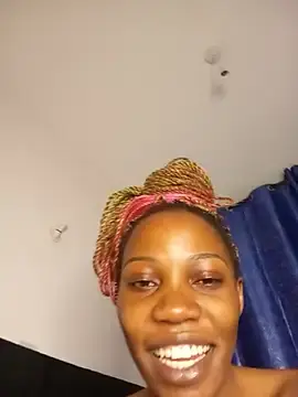 Loraa712  live sex cam
