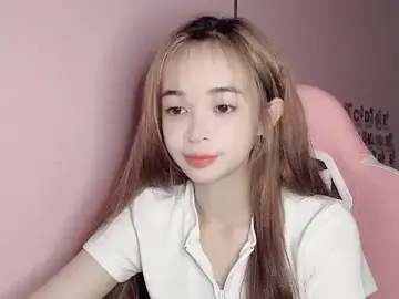 Odile068  live sex cam