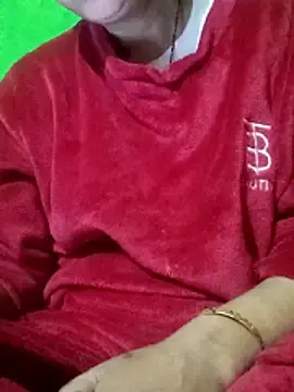 SAXYTannuja  live sex cam