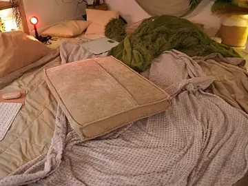 ScarletBlaze  live sex cam