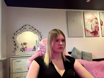 SweettAnny  live sex cam