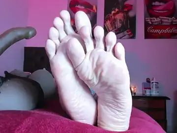 Taraa_Fox  live sex cam