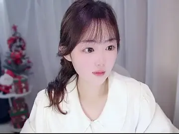 YUANYUAN-A  live sex cam