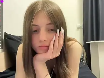 AidaGloshen  live sex cam