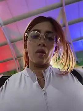 Alis_xxx  live sex cam