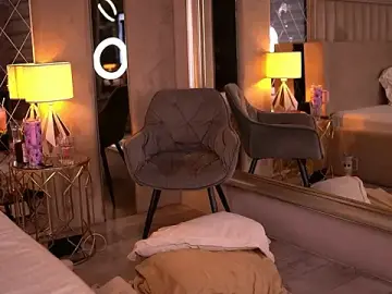 FrancescaDante  live sex cam