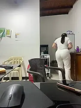 HealingHoney  live sex cam