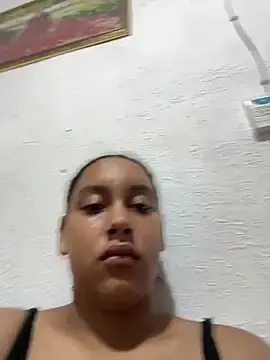 Honeey_Lunee  live sex cam
