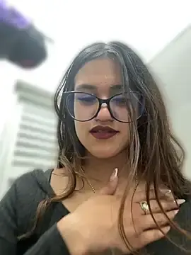 Lilith_Vera  live sex cam
