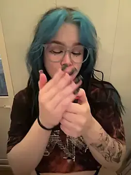 MaddisonHaas  live sex cam