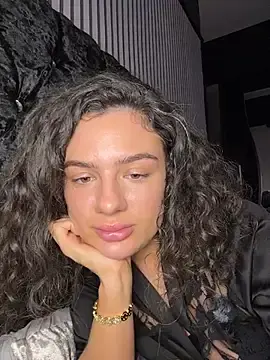 Romy-jx  live sex cam