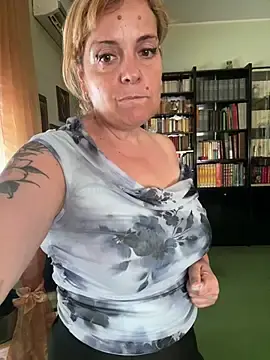 Sunbelxx  live sex cam