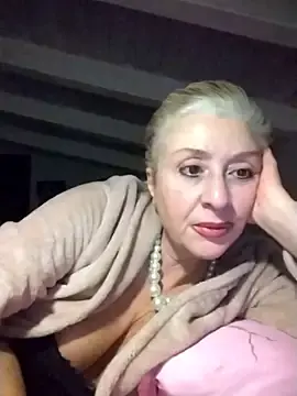 Divinaerotica  live sex cam