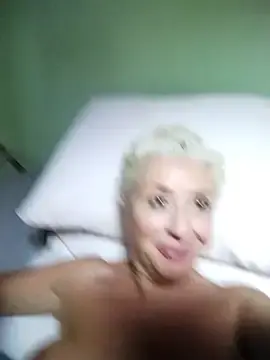 Divinaerotica  live sex cam