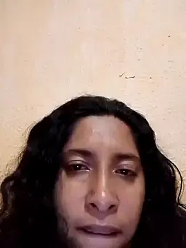Hotaniani  live sex cam