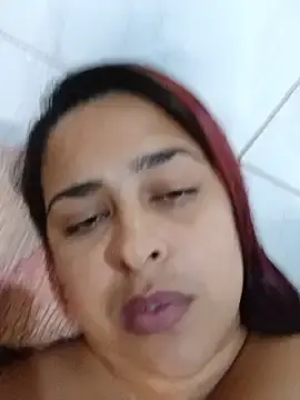 Luhot2908  live sex cam