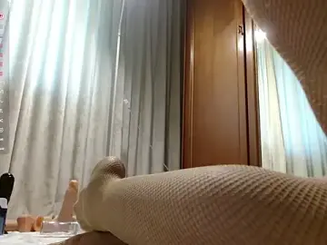 Crazy1One  live sex cam