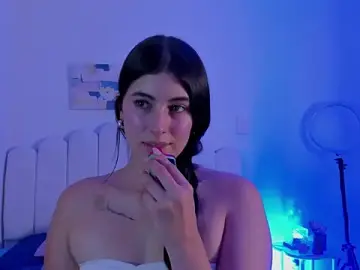 Luunasweet  live sex cam
