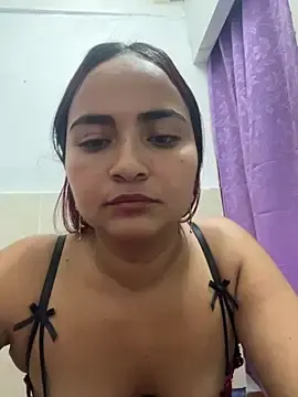 Miaa_Monroee_  live sex cam