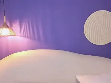Naira_Moon  live sex cam