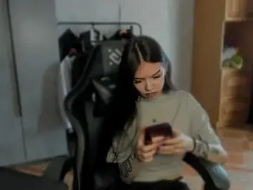 SweetyDeviliya  live sex cam